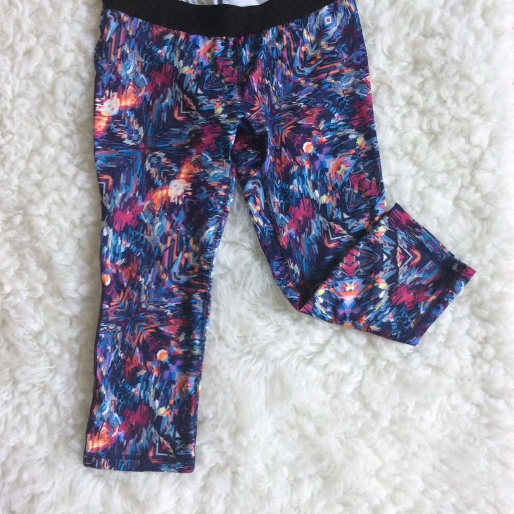 Soffe low rise 3/4 length legging